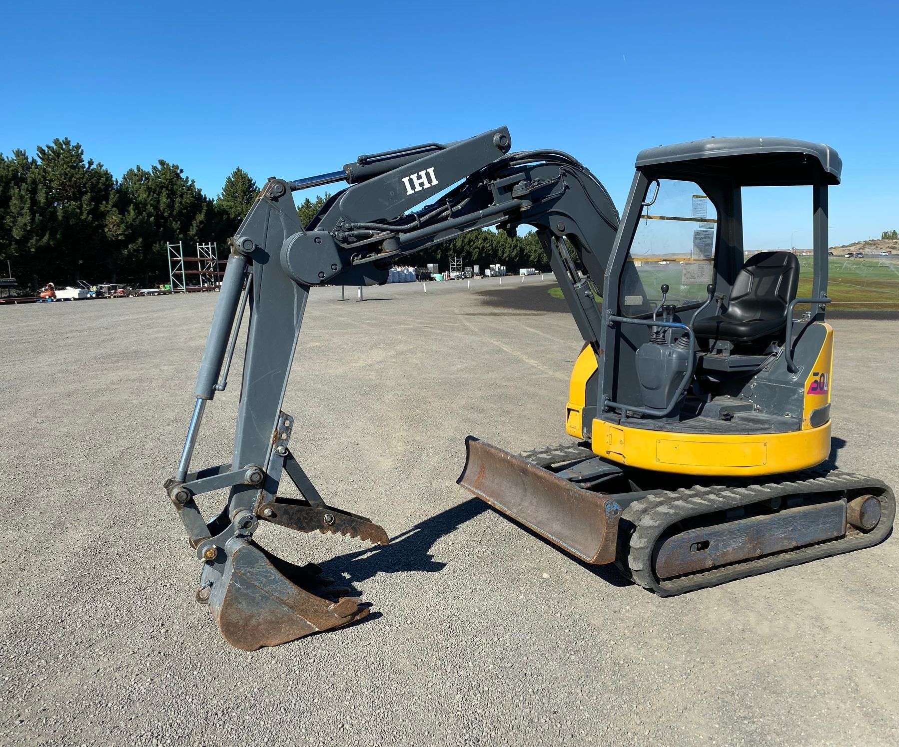 2003 IHI 30UJ2 Mini Excavator